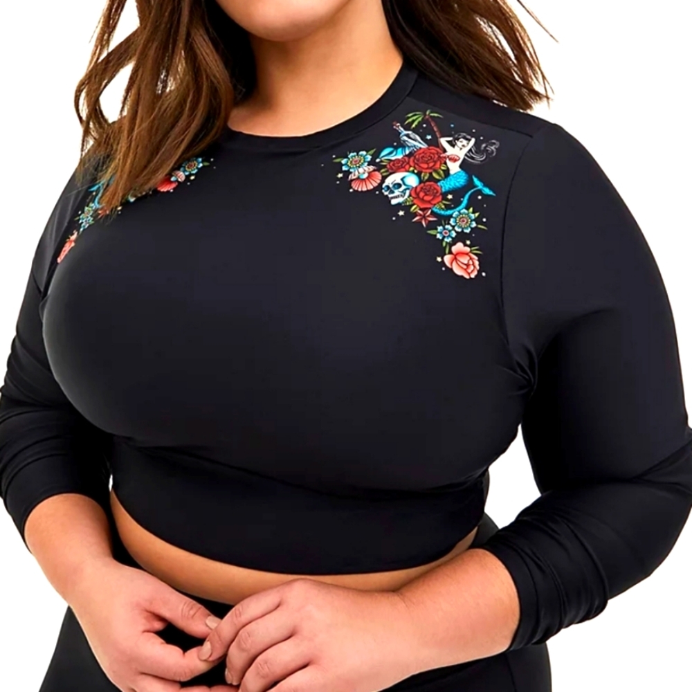 Torrid long sleeve swimsuit top